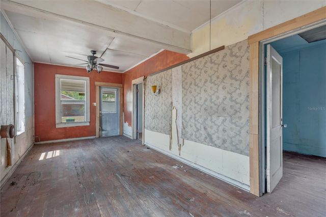 2505 E 17TH AVENUE, Tampa, FL 33605