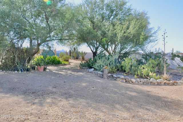 5351 N Camino De Oeste, Tucson, AZ 85745