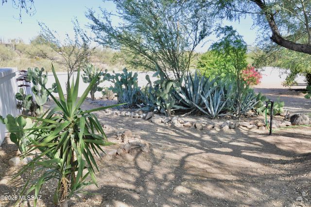 5351 N Camino De Oeste, Tucson, AZ 85745