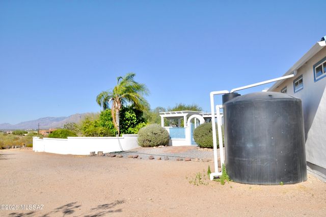 5351 N Camino De Oeste, Tucson, AZ 85745