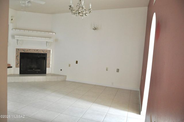 5351 N Camino De Oeste, Tucson, AZ 85745
