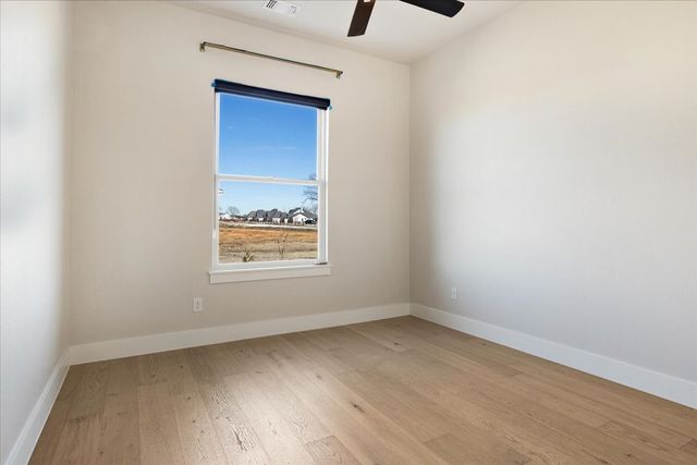 1442 Kara Trail, Van Alstyne, TX 75495