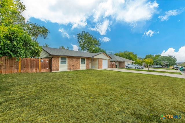 211 W Robin Lane, Harker Heights, TX 76548