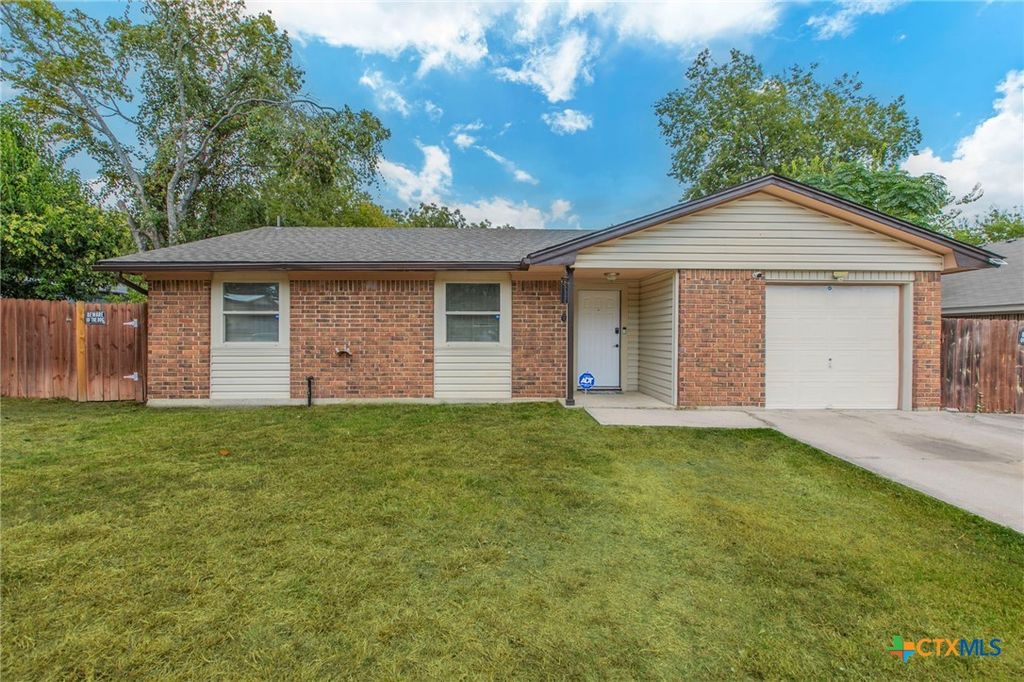 211 W Robin Lane, Harker Heights, TX 76548