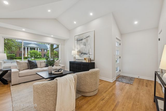 928 S Monroe Street, Hinsdale, IL 60521