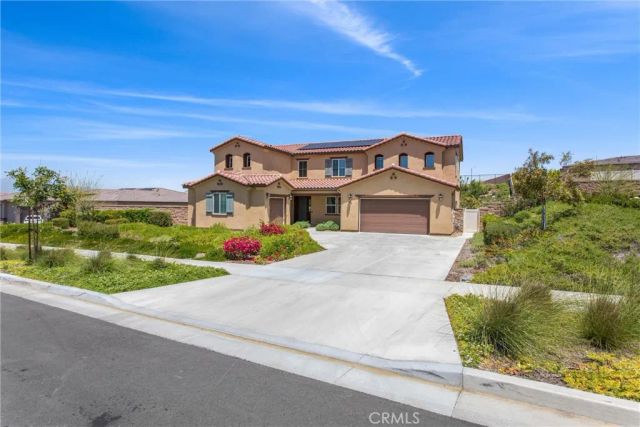 1173 Matterhorn, Riverside, CA 92506