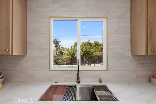 543 N Glenwood Avenue, Glendora, CA 91741