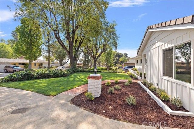 543 N Glenwood Avenue, Glendora, CA 91741