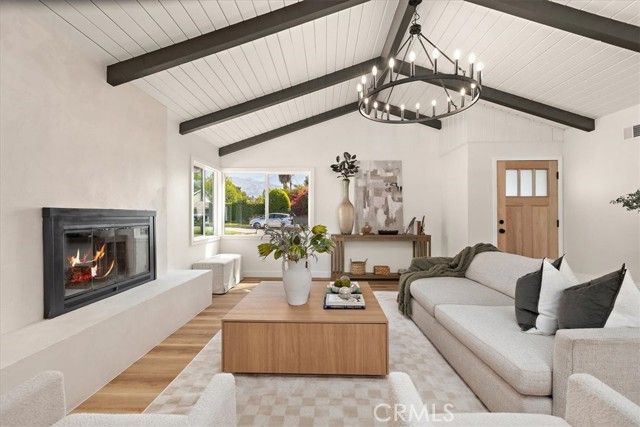 543 N Glenwood Avenue, Glendora, CA 91741