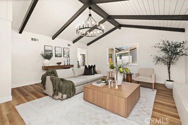 543 N Glenwood Avenue, Glendora, CA 91741