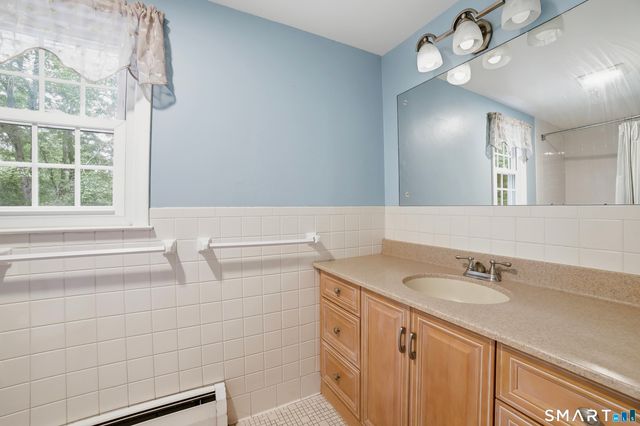 380 Wildwood Drive, Orange, CT 06477