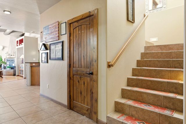 4626 16th Avenue NE, Rio Rancho, NM 87144