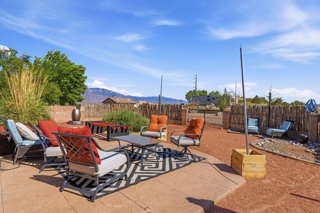 4626 16th Avenue NE, Rio Rancho, NM 87144