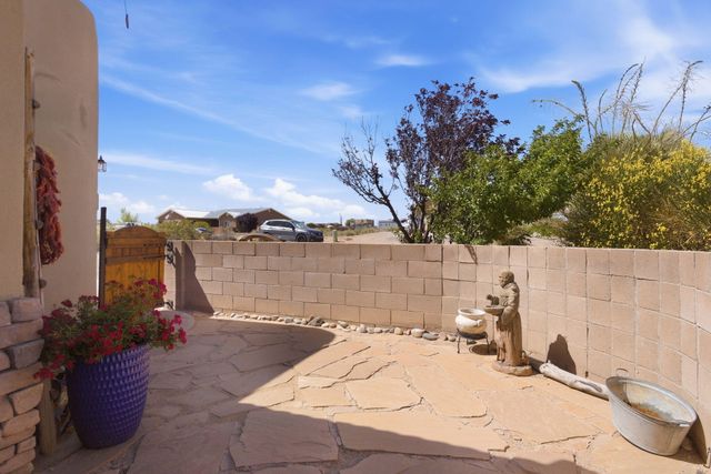 4626 16th Avenue NE, Rio Rancho, NM 87144