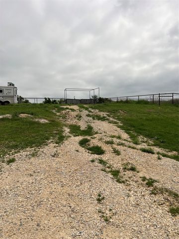 1661 County Road 195, Dublin, TX 76446