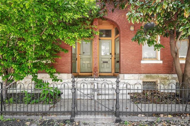 1420 Dolman Street, St Louis, MO 63104