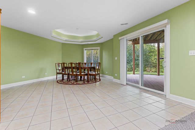 22904 N Ridgewood Lane, Kildeer, IL 60047