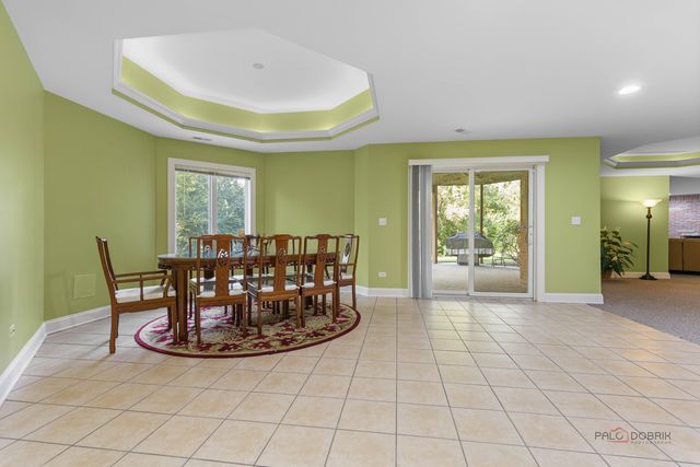 22904 N Ridgewood Lane, Kildeer, IL 60047