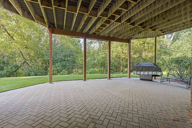 22904 N Ridgewood Lane, Kildeer, IL 60047