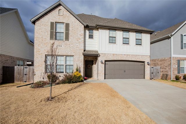 1314 Fifth Avenue, Lowell, AR 72745