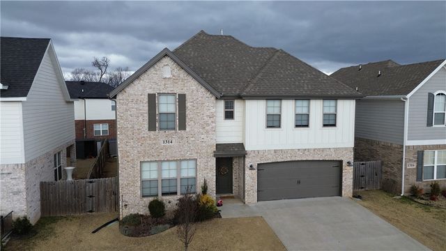 1314 Fifth Avenue, Lowell, AR 72745