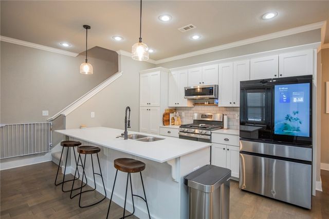 1314 Fifth Avenue, Lowell, AR 72745