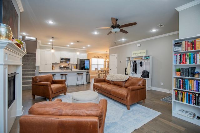 1314 Fifth Avenue, Lowell, AR 72745