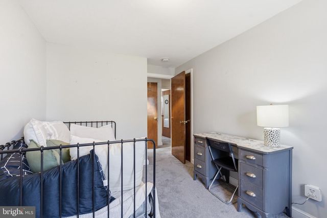 614 RIVELY AVE, Glenolden, PA 19036