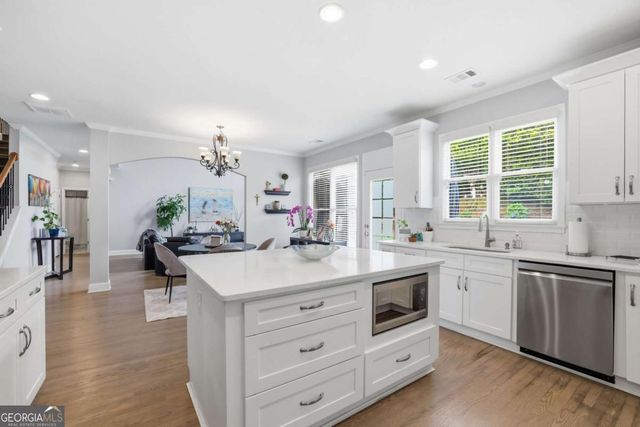 2715 Cezanne Lane, Cumming, GA 30041