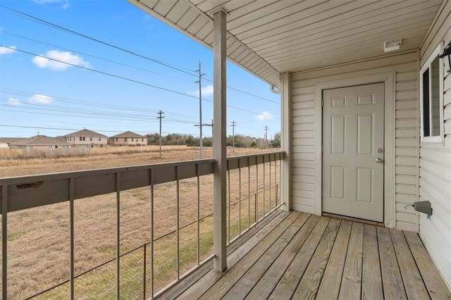 7600 Emmett F Lowry Expressway 1102, Texas City, TX 77591