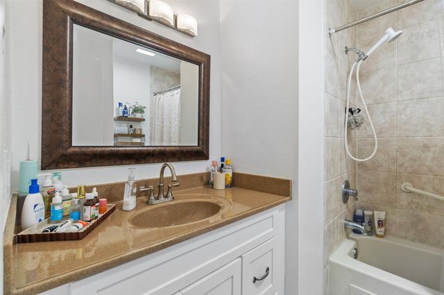 7600 Emmett F Lowry Expressway 1102, Texas City, TX 77591