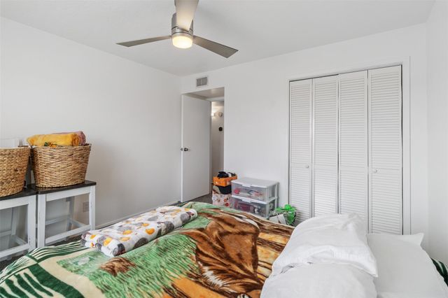 7600 Emmett F Lowry Expressway 1102, Texas City, TX 77591