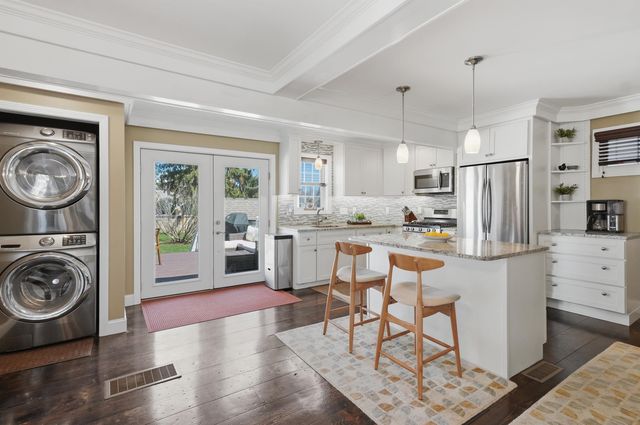 107 Stark Street, Portsmouth, NH 03801