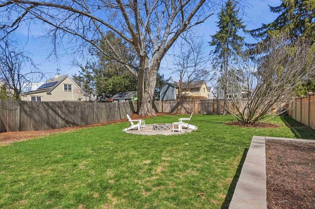 107 Stark Street, Portsmouth, NH 03801