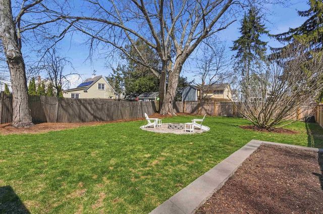 107 Stark Street, Portsmouth, NH 03801