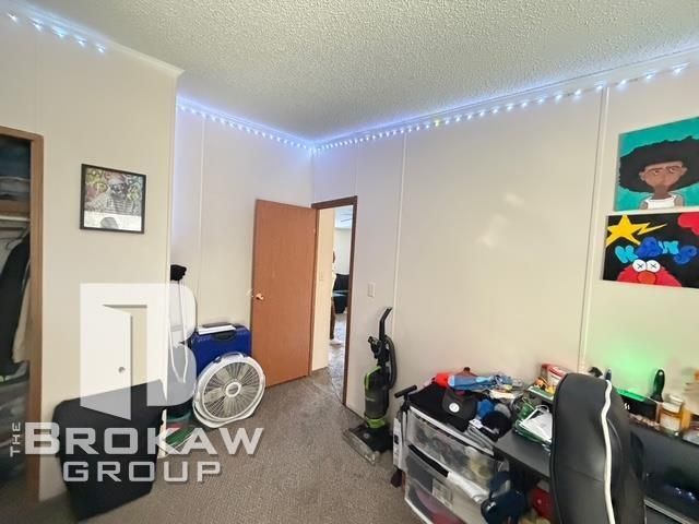 329 Hidden Pine Road, Flint, MI 48506