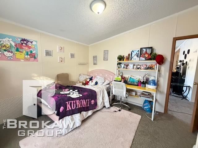 329 Hidden Pine Road, Flint, MI 48506