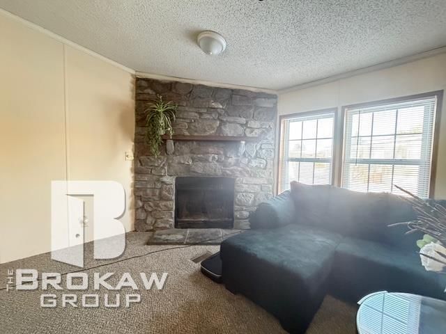 329 Hidden Pine Road, Flint, MI 48506