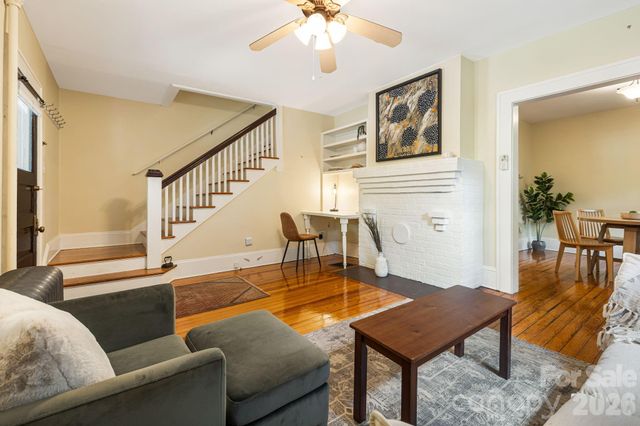 28 Woodlawn Avenue, Asheville, NC 28801