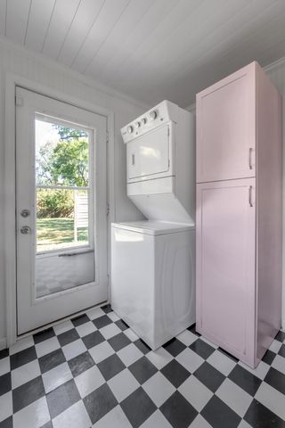 1653 Lindy Lane, Lexington, KY 40505