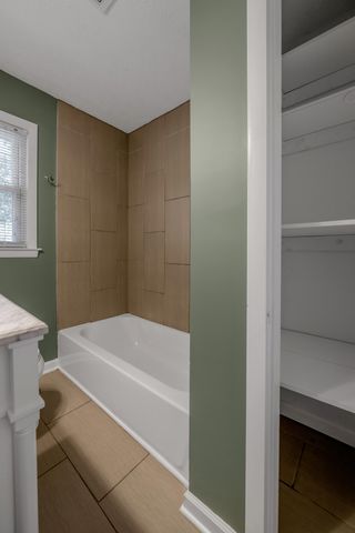 1653 Lindy Lane, Lexington, KY 40505