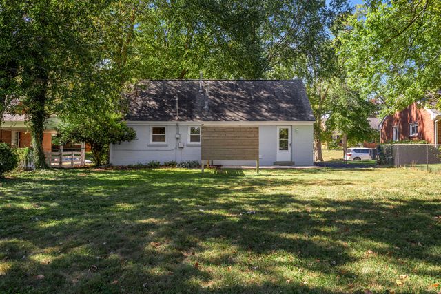 1653 Lindy Lane, Lexington, KY 40505
