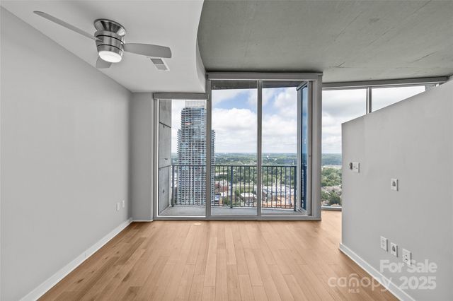 210 N Church Street 2910, Charlotte, NC 28202