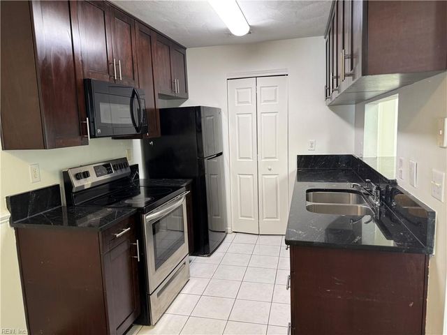 105 Squire RCH, Suffolk, VA 23434