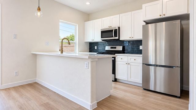 8361 Tate Street, Houston, TX 77028