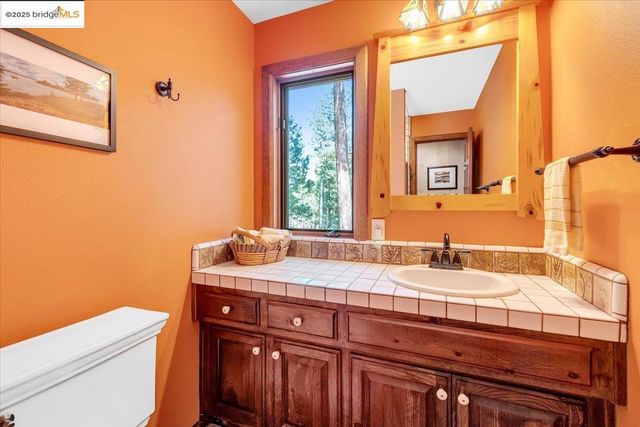 23980 Cedar Hill Lane, Twain Harte, CA 95383