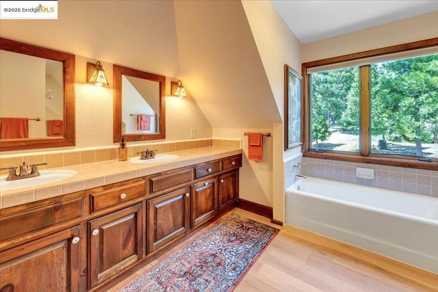 23980 Cedar Hill Lane, Twain Harte, CA 95383