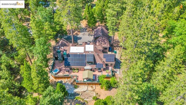 23980 Cedar Hill Lane, Twain Harte, CA 95383