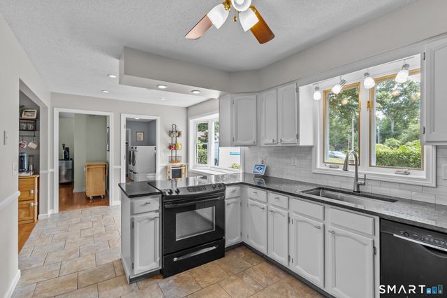 34 Vezina Drive, Killingly, CT 06239