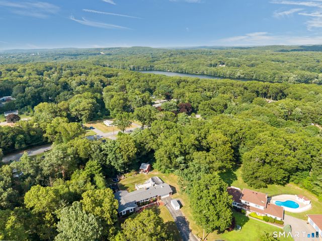 34 Vezina Drive, Killingly, CT 06239